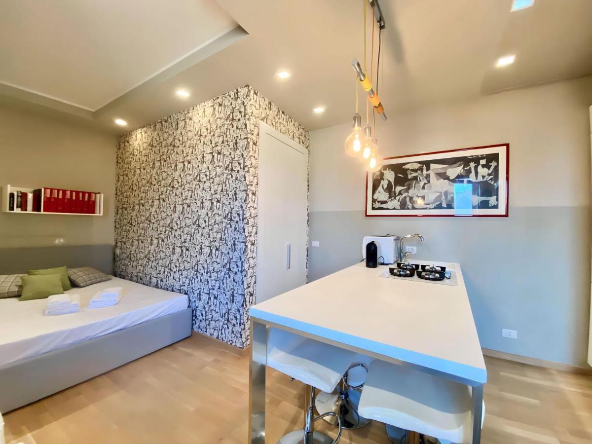 Ferienwohnung Viale Umbria Colorful And Cosy Studio Mailand Exterior foto